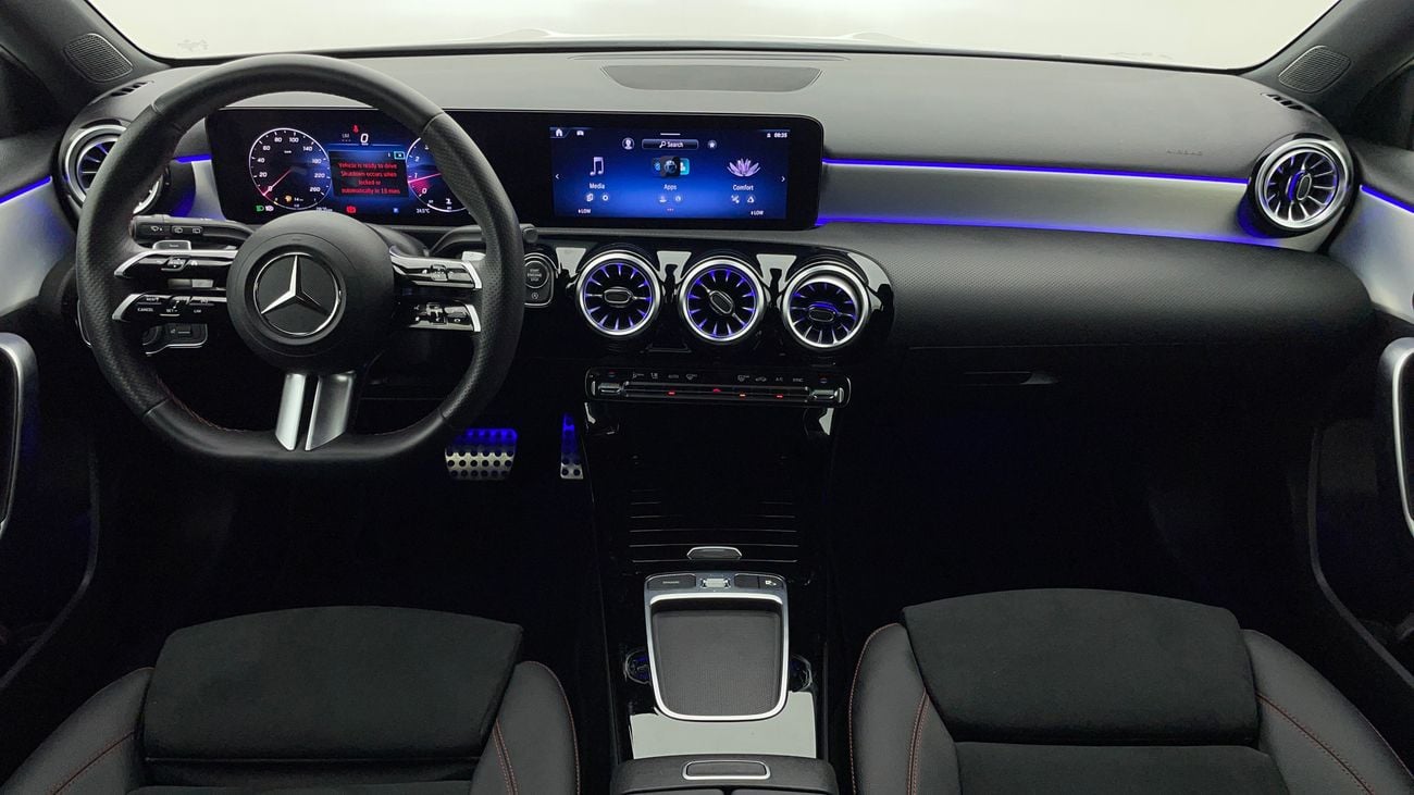 Mercedes-Benz A 200 AMG PREMIUM 1.3 | Zero Down Payment | Home Test Drive