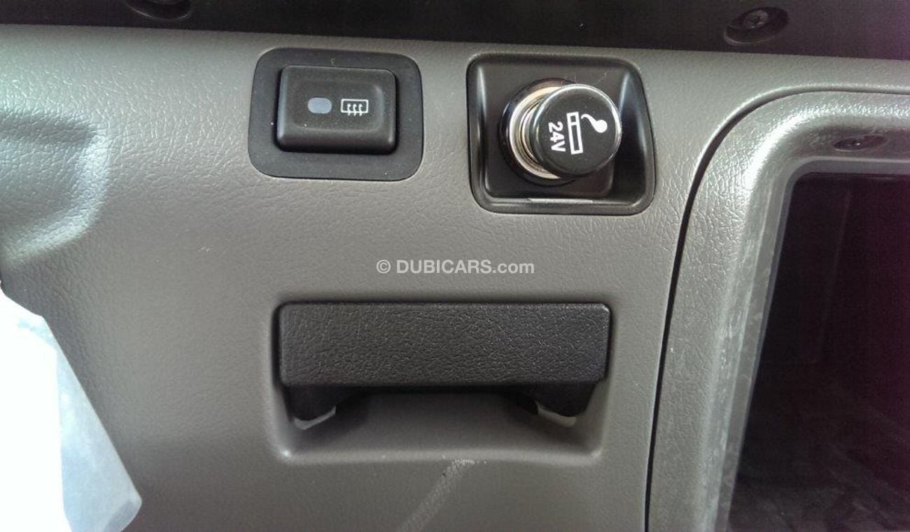 تويوتا كوستر Bus 30 seaters, Diesel, High Roof