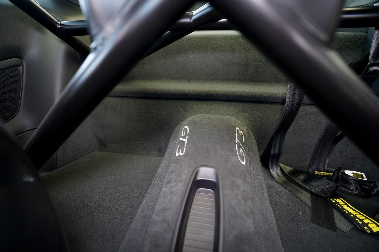 بورش 911 GT3 3.8L (475 HP) Convertible