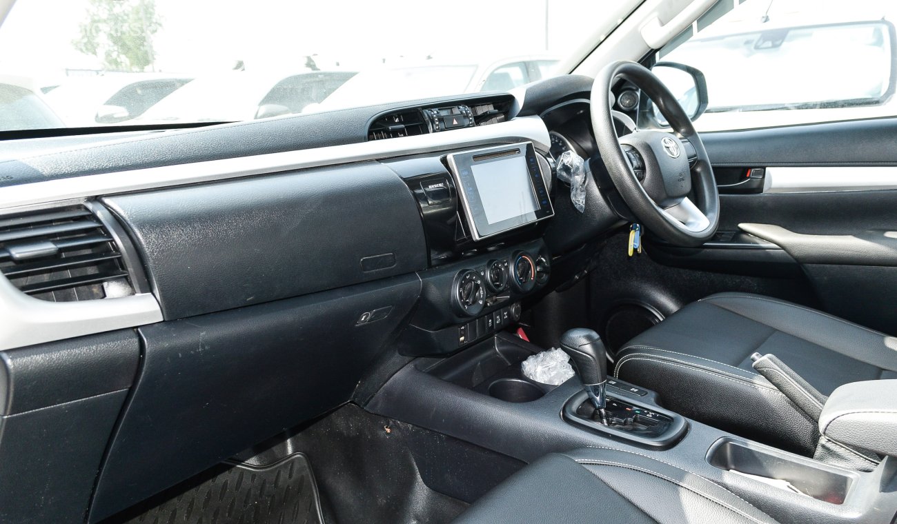 Toyota Hilux 2.8 D-4D  SR5 G Dièsel Right Hand A/T