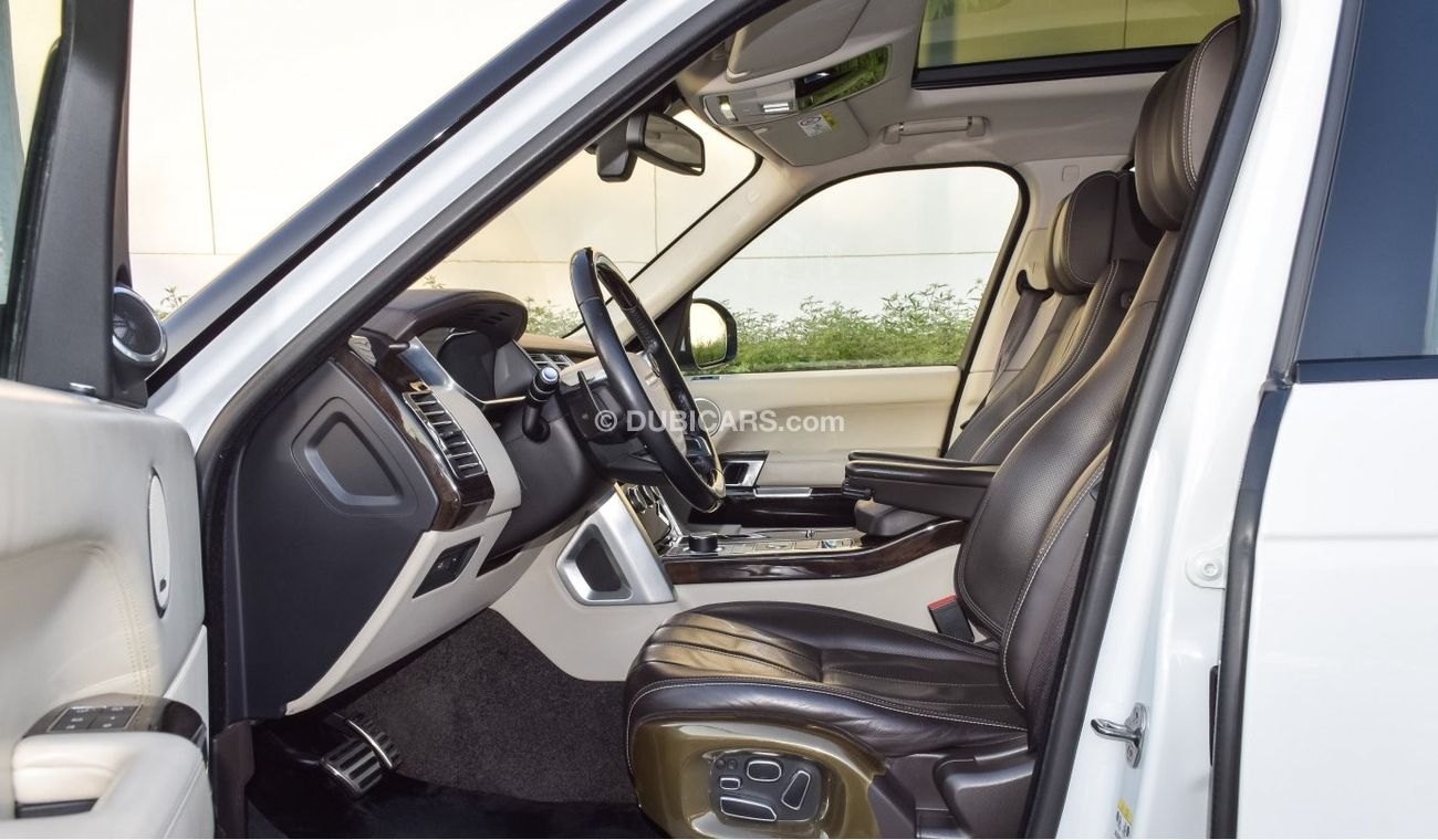 Land Rover Range Rover Range Rover Vogue SE Supercharged , 2013 Model , 132000 KM , Agency Paint