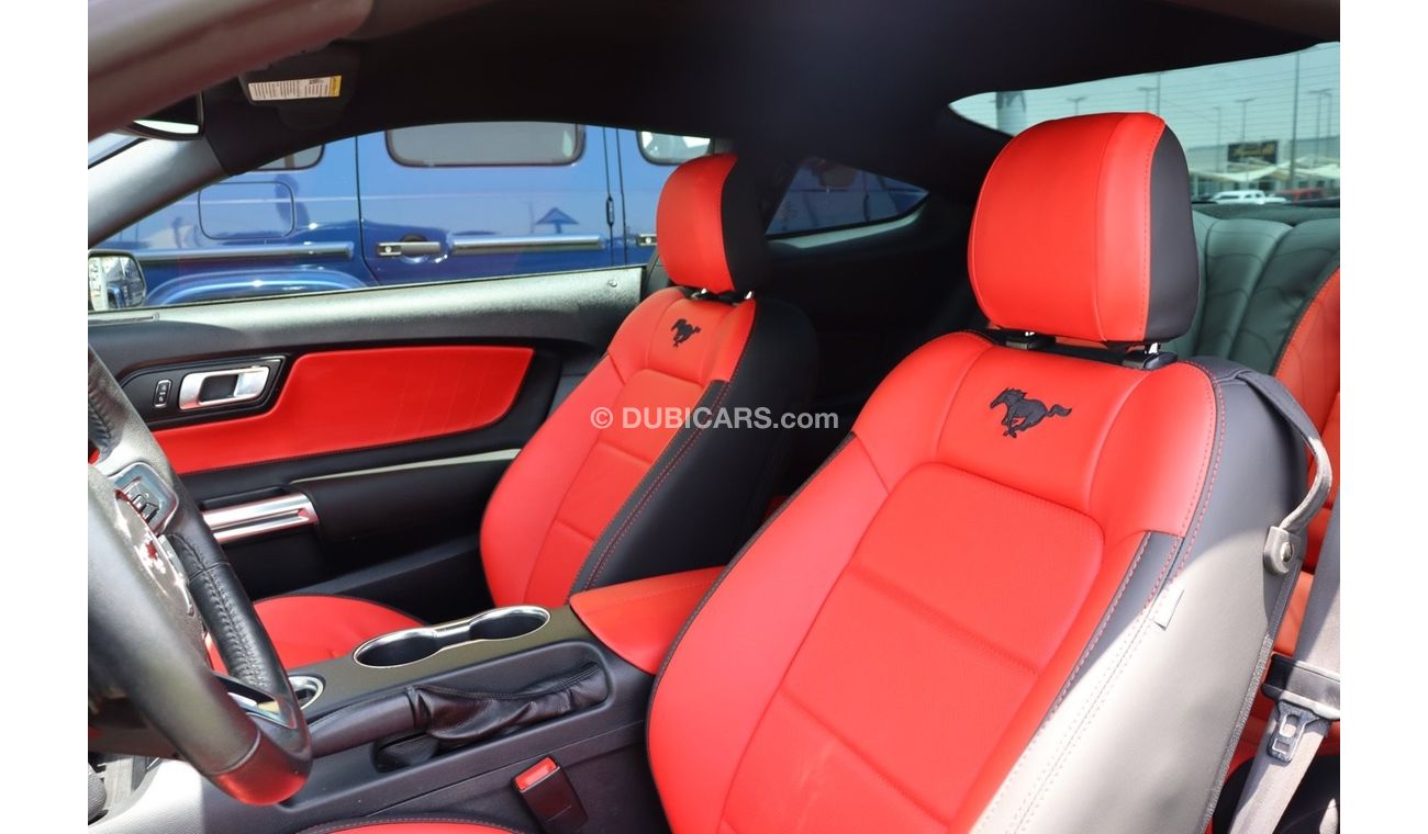 Ford Mustang EcoBoost Premium Ford Mustang EcoBoost /2019 / USA