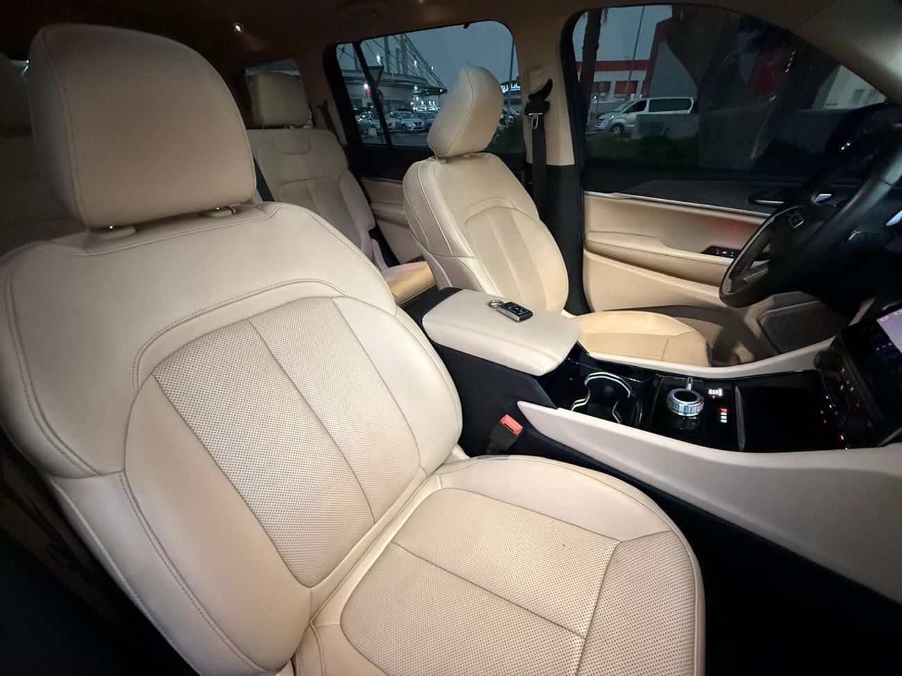 جيب جراند شيروكي L Limited 3.6L