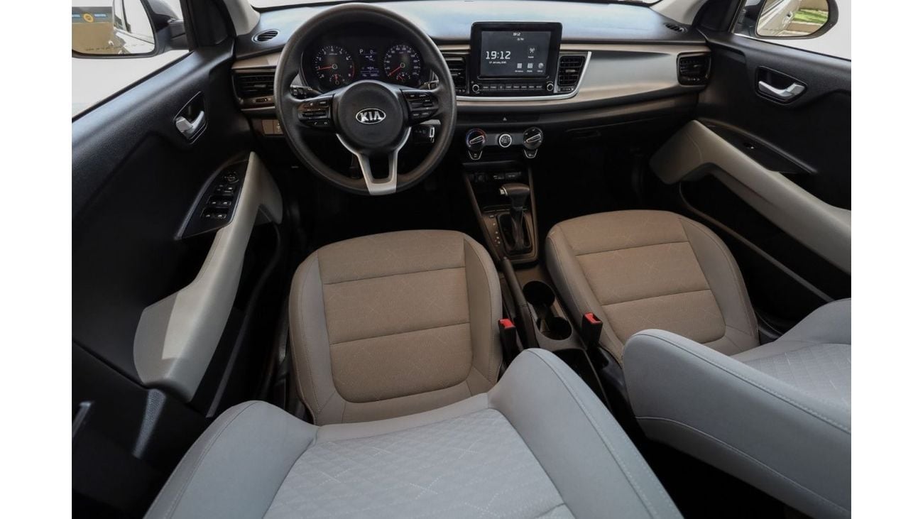 Kia Rio Kia Rio 2021 GCC under Agency Warranty with Flexible Down-Payment.