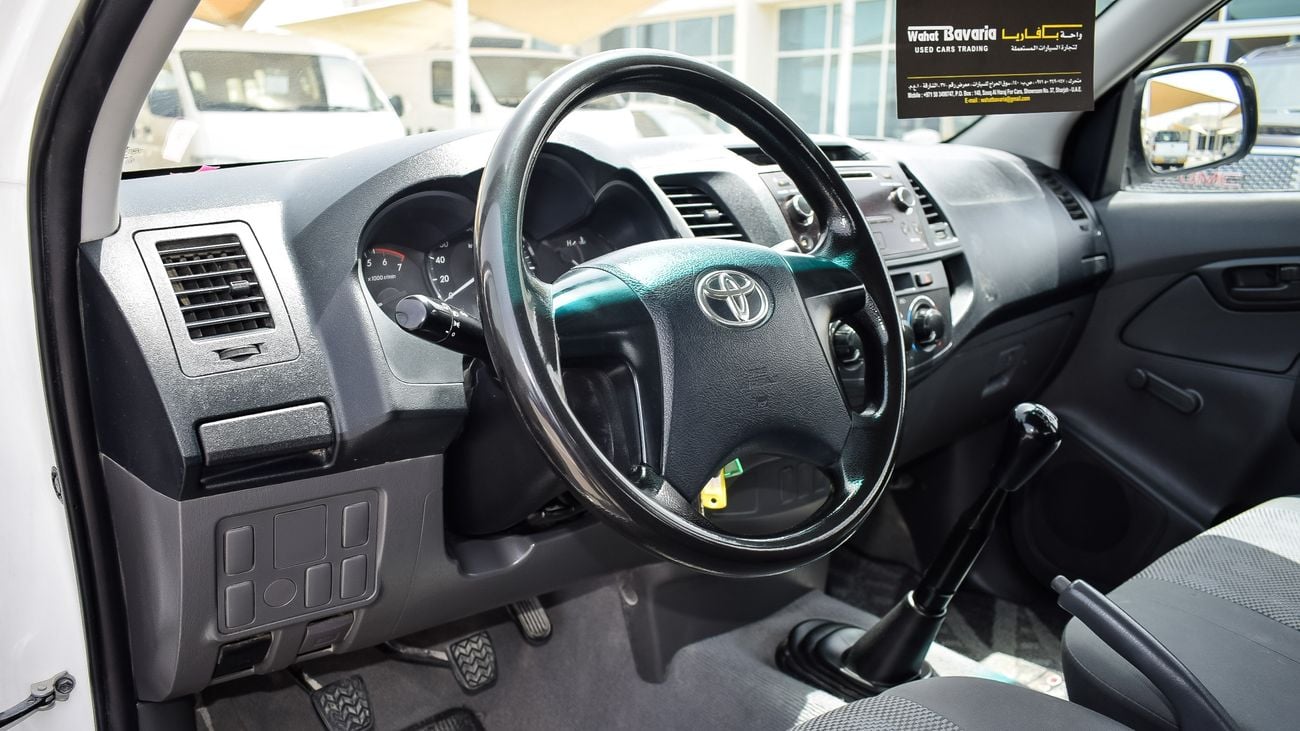 تويوتا هيلوكس TOYOTA HILUX 4X2 PICKUP GL PATROL