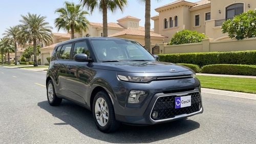 كيا سول LX كارس24 هي سوق ضخم للسيارات المستعملة موثوق ومضمون ٪كارس24 هي سوق ضخم للسيارات المستعملة موثوق ومضمون
