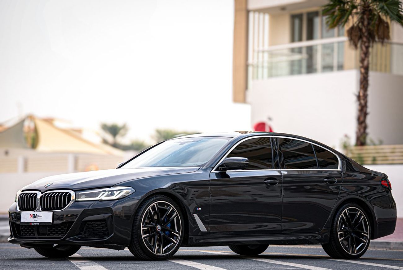 BMW 520i M Sport Comfort 2.0L