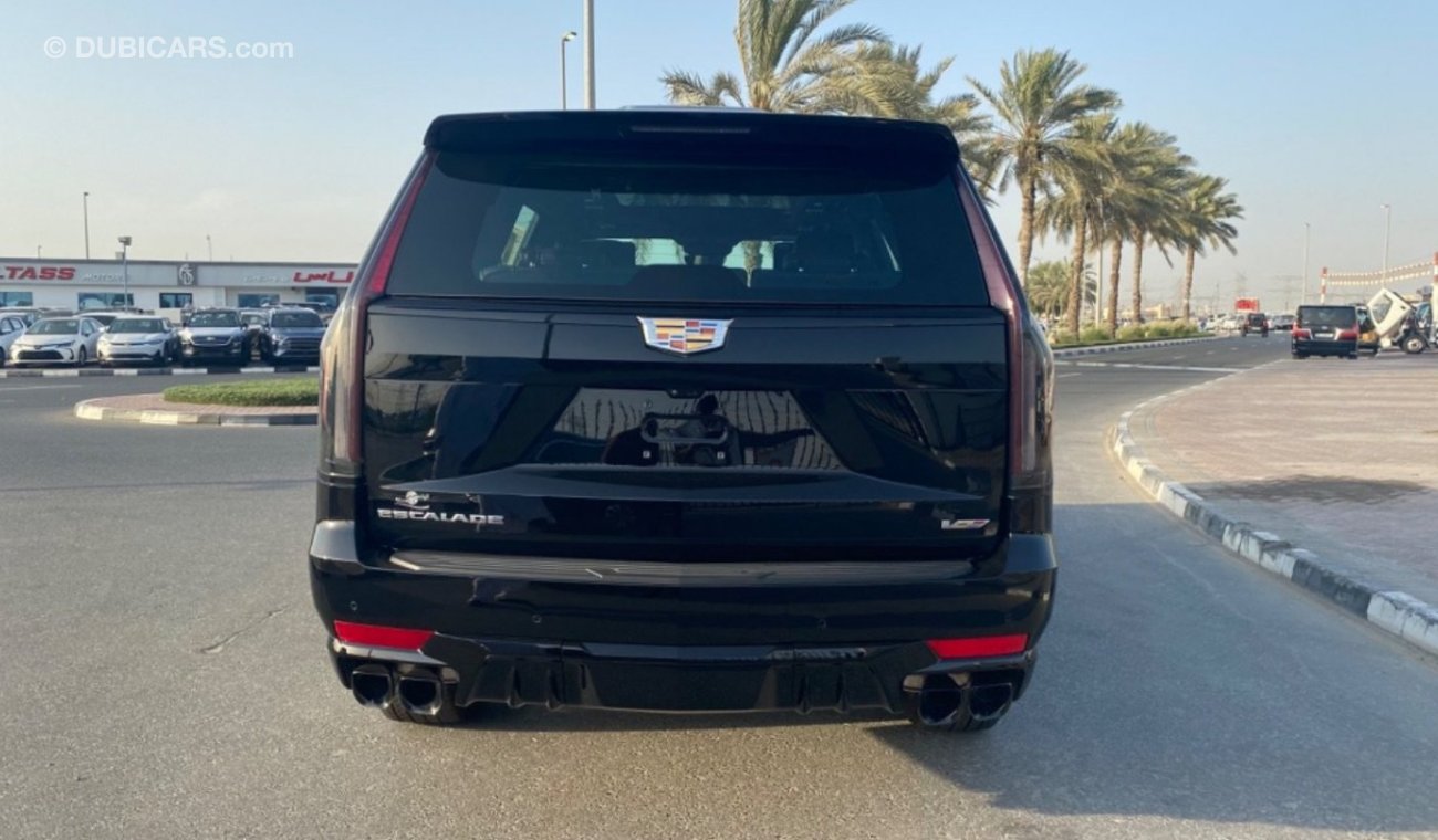 كاديلاك إسكالاد V Supercharged 2023 6.2L -V Has 682-HP V8