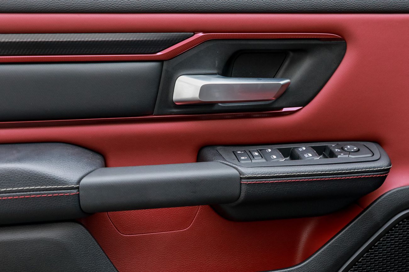 Dodge Ram Van Ram Rebel | 4,211 P.M | 0% Downpayment | Excellent Condition! | Ramadan Offer!