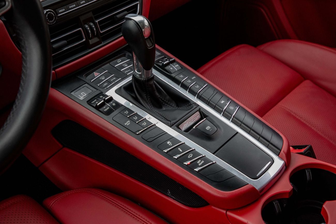 Porsche Macan Macan S | 2,840 P.M | 0% Downpayment | Excellent Condition! | Ramadan Offer!