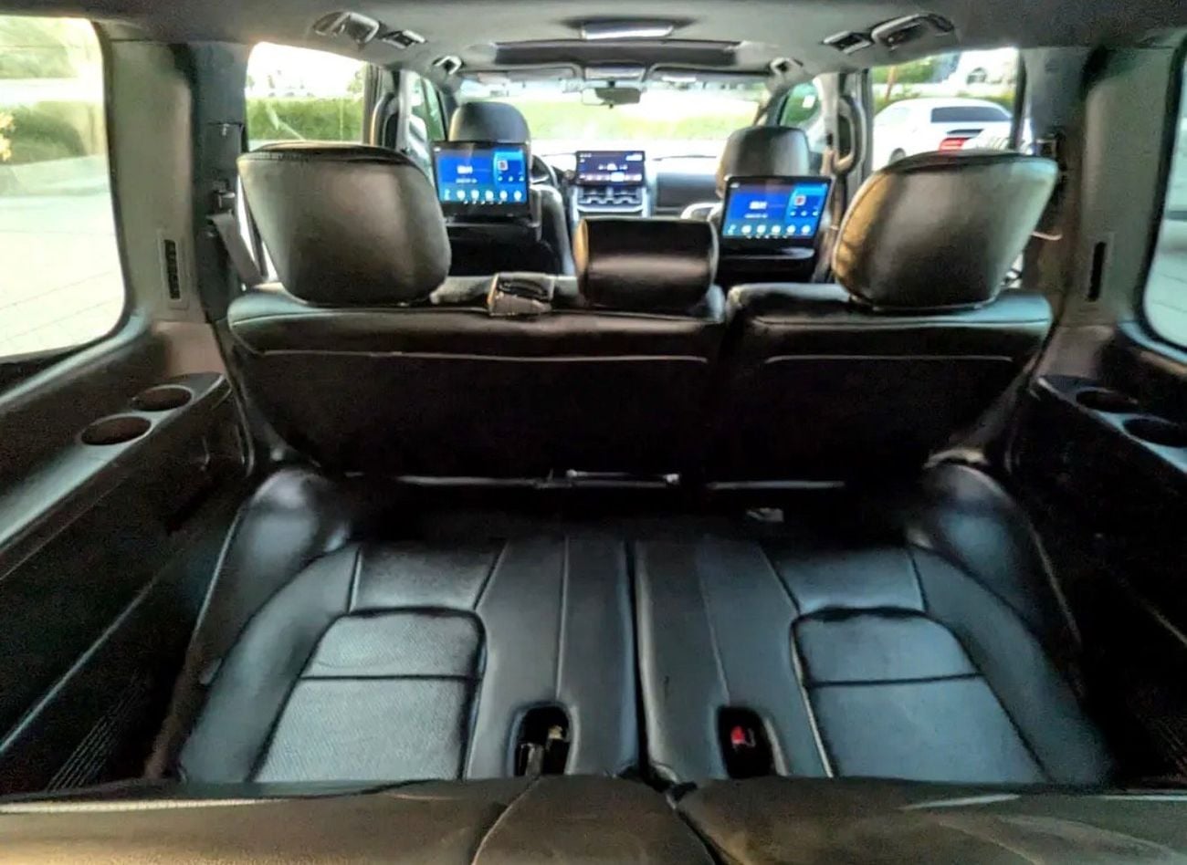 Toyota Land Cruiser GXR 2017 Model Facelift 2025 Shape Exterior and Interior Both Full Option Very Clean and Perfect Con