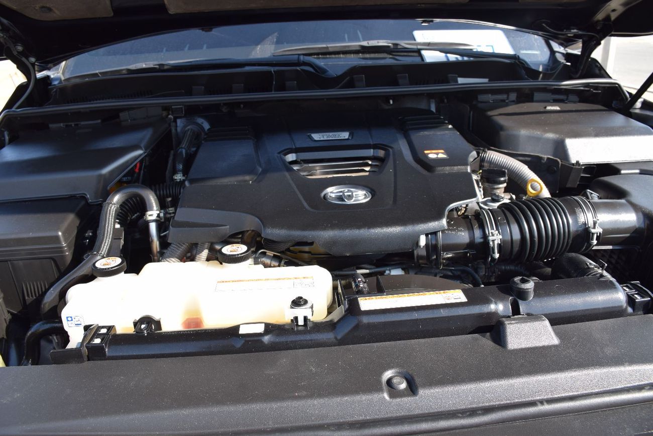 Toyota Land Cruiser Petrol 3.5L Left Hand Drive (Export Only)