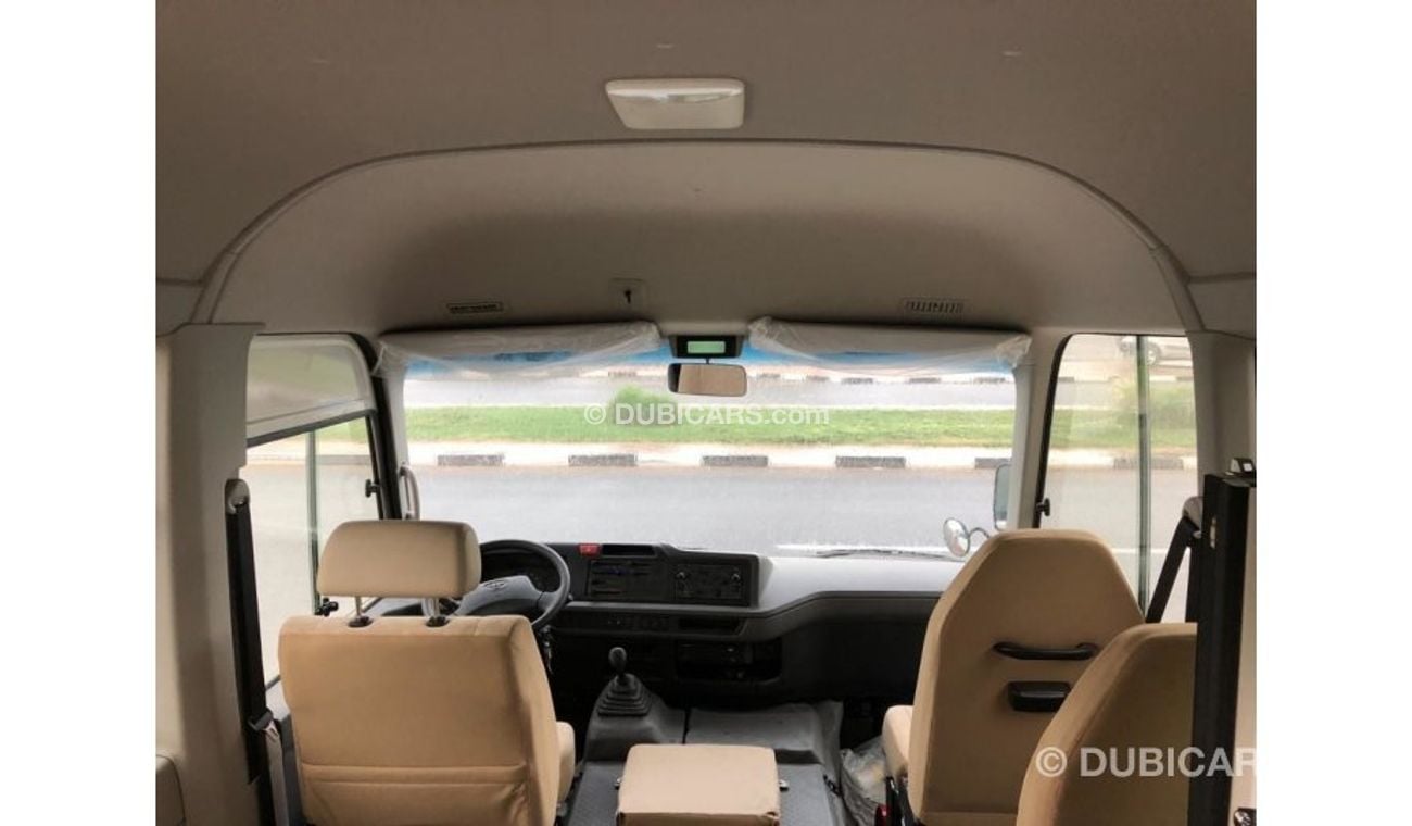 Toyota Coaster Coaster 27 Seater Engine 4.2 Diesel