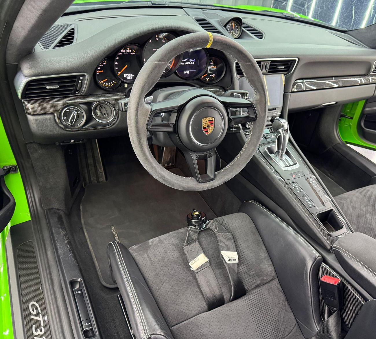 Porsche 911 GT3RS 4.0L (2 Seater) 2019 Porsche 911, Warranty, Carbon Fiber Package, Very Low Kms, 520HP