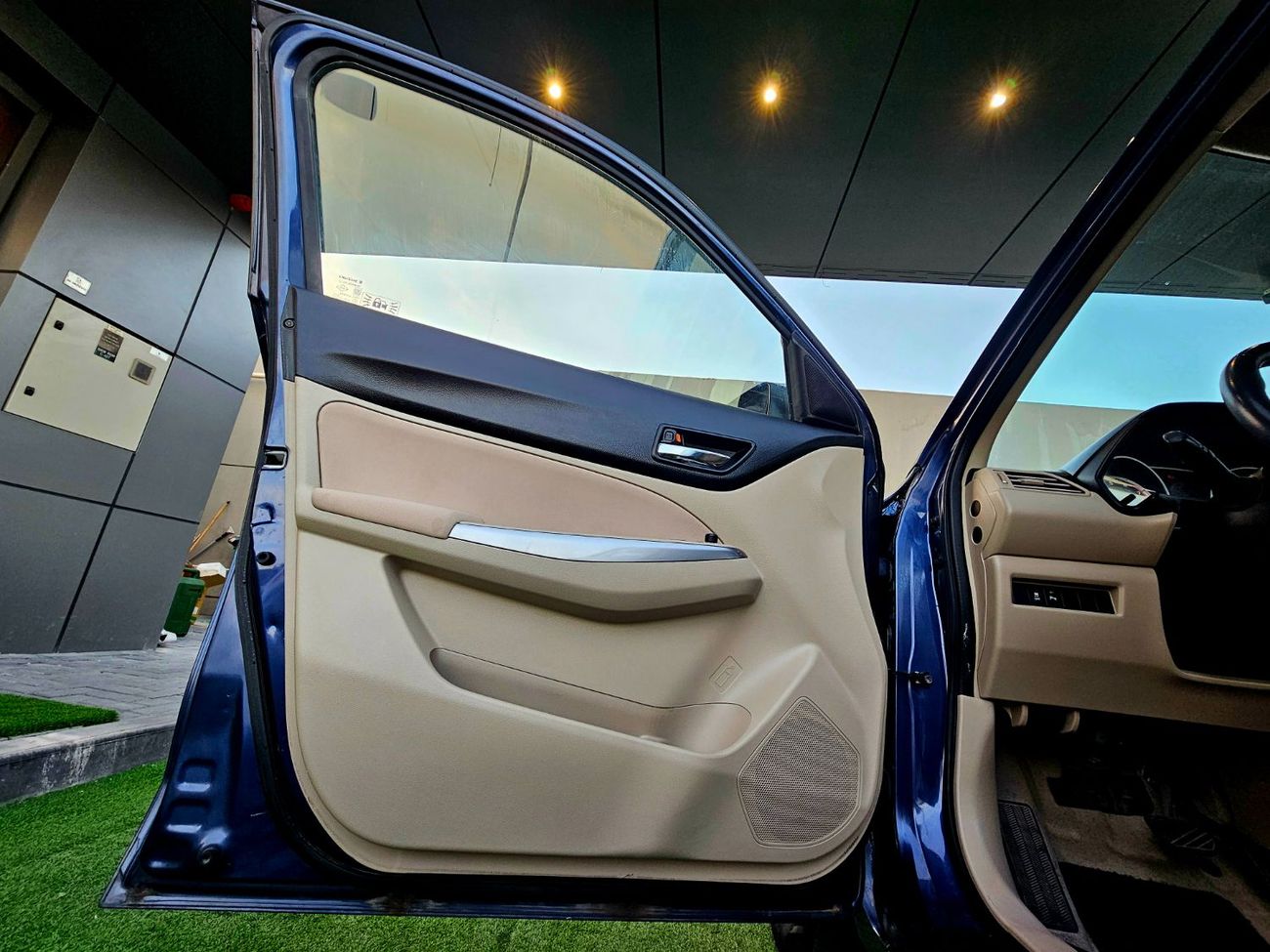 سوزوكي دزاير GLX / GCC 1.2/ PUSH START/ LOW MILEAGE