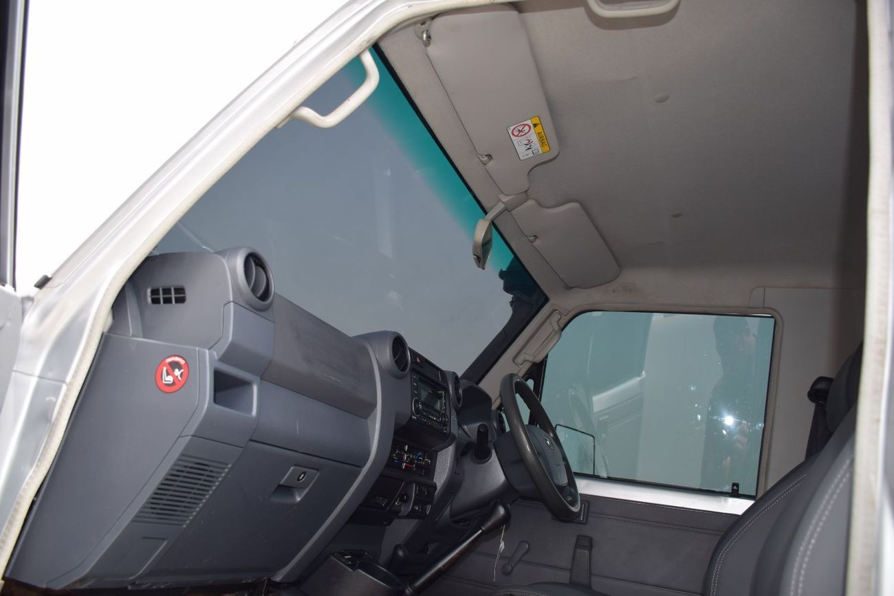 Toyota Land Cruiser Pick Up PICKUP DLX 4.5L PICKUP 4.5L