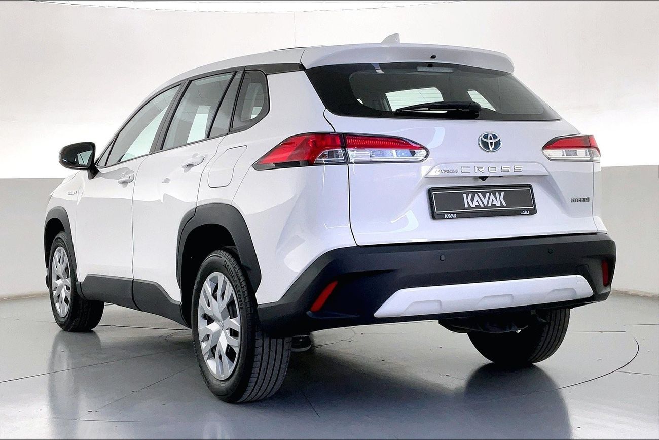 تويوتا كورولا كروس XL | عرض العيد الحصري | خالية من أضرار الفيضانات