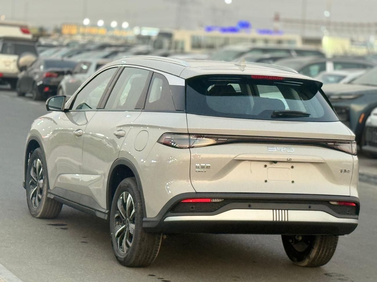 BYD Sealion 05 2025 BYD SEA LION 05 DM-i (PHEV) SUV