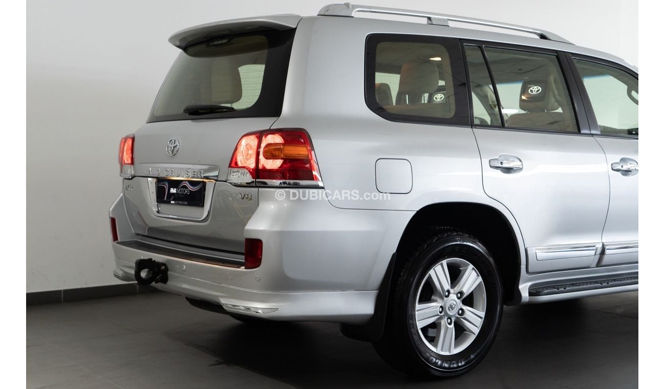 Toyota Land Cruiser VXR 2014 Toyota Landcruiser VXR 4.6L V8 / Full Service History