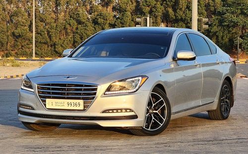Hyundai Genesis Price in UAE, Images, Specs & Features