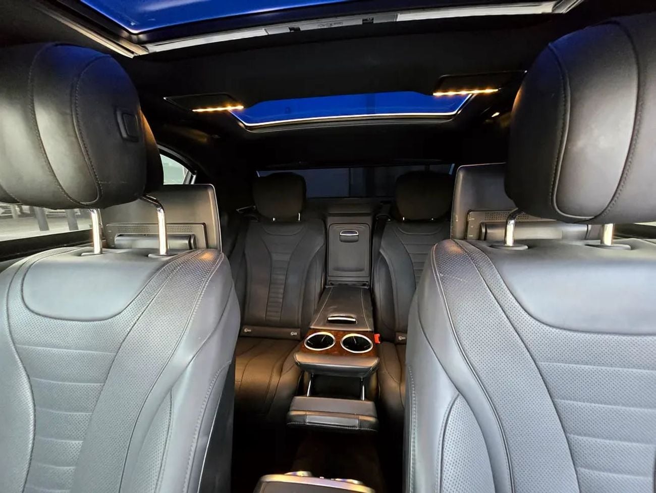 مرسيدس بنز S 560 S 560 | Pristine Condition | Luxury Sedan