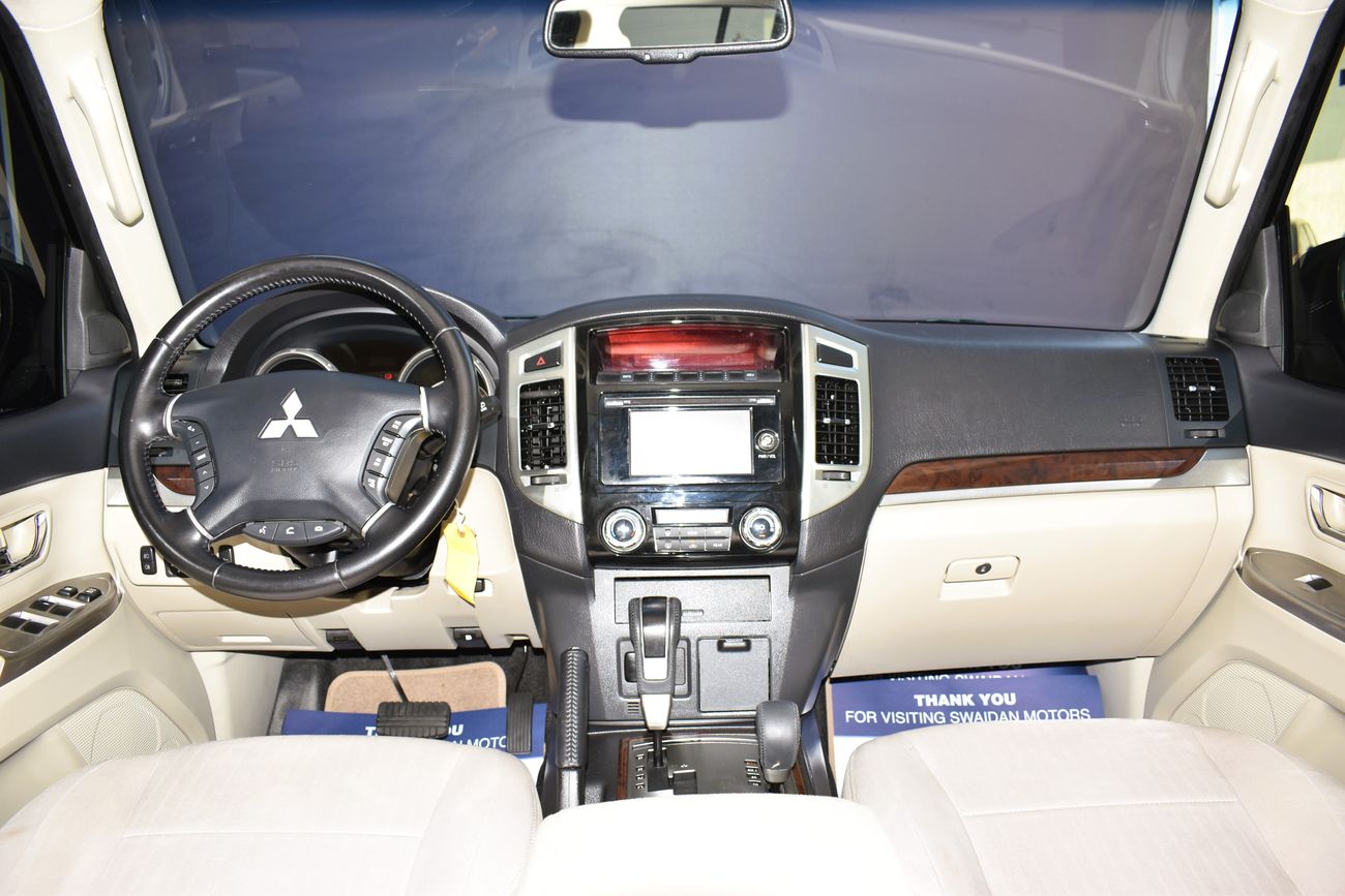 ميتسوبيشي باجيرو AED 959 PM | 3.5L GLS GCC DEALER WARRANTY