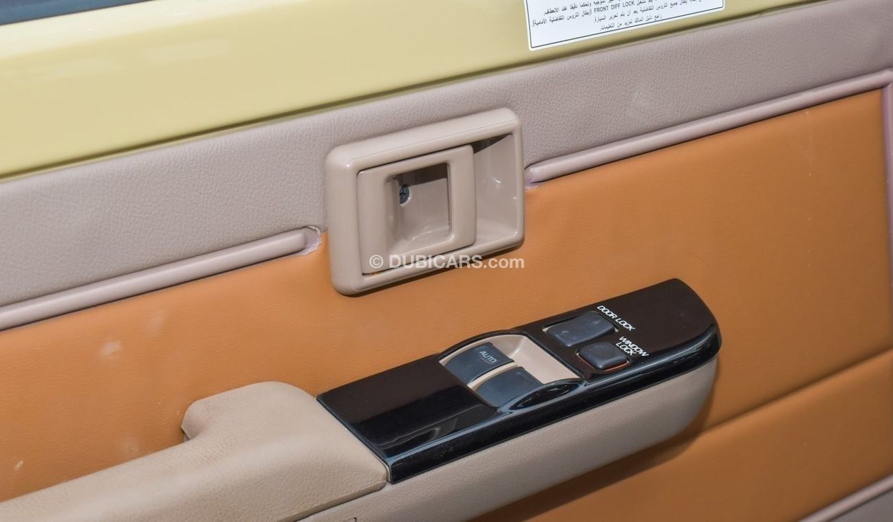 Toyota Land Cruiser Pick Up TOYOTA LAND RUISER PICK-UP LX 4.0L V6 (70TH ) 2022