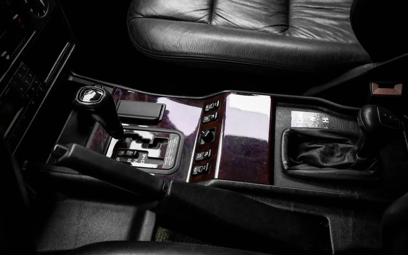 Mercedes-Benz G 320 - Japanese Spec