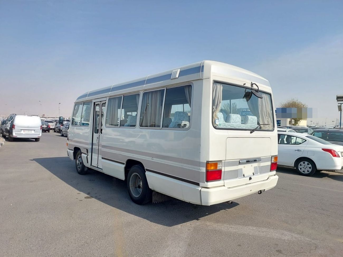 Toyota Coaster TOYOTA COASTER BUS RHD 1992 MODEL 3.7 L DIESEL AUTOMATIC(PM04275)