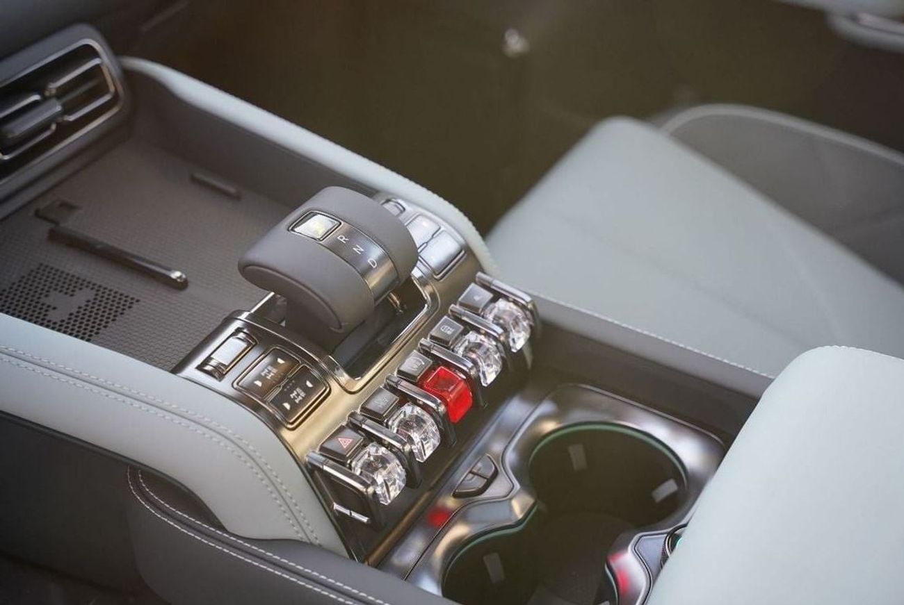 BYD Leopard 5 2025 BYD Leopard 5 Pilot edition Gray AWD 0Km