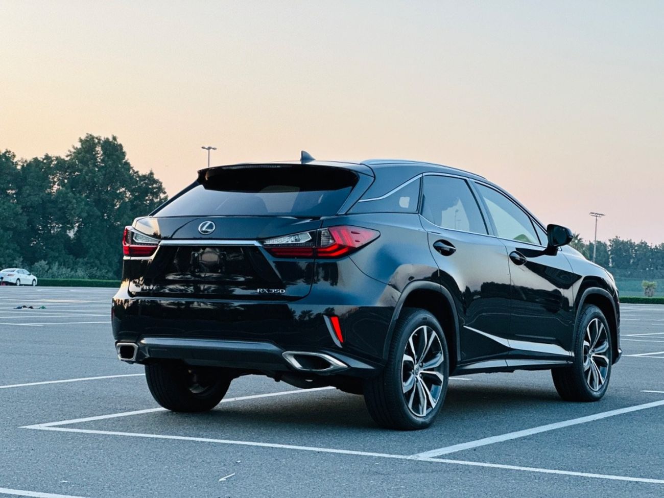 Lexus RX350 L Premier LEXUS RX350 MODEL 2017 VERY CLEAN CAR