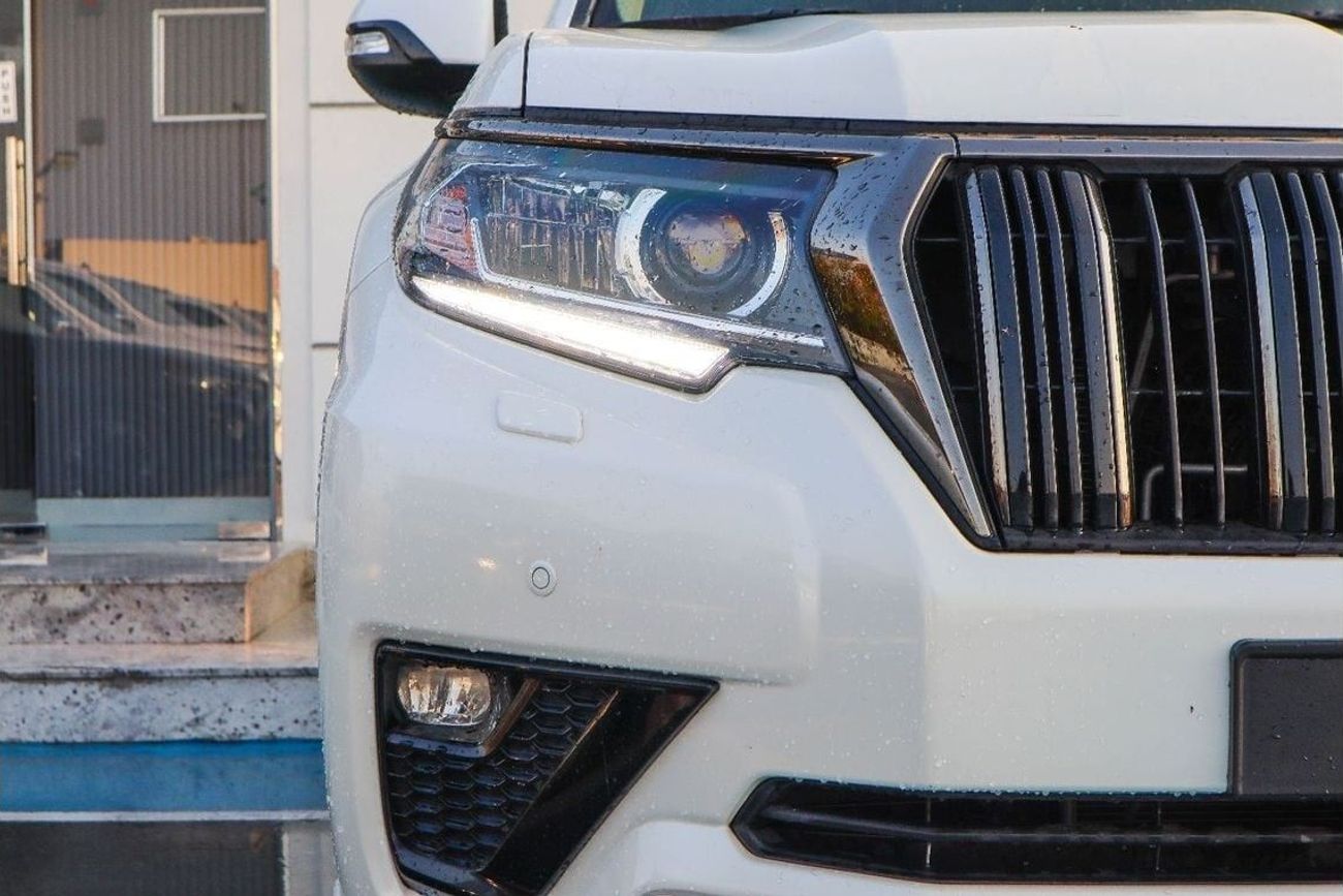 Toyota Prado VXR 4.0L 4WD 2022 Toyota Land Cruiser Prado Adventure VXR Local price 179000/- export also possible