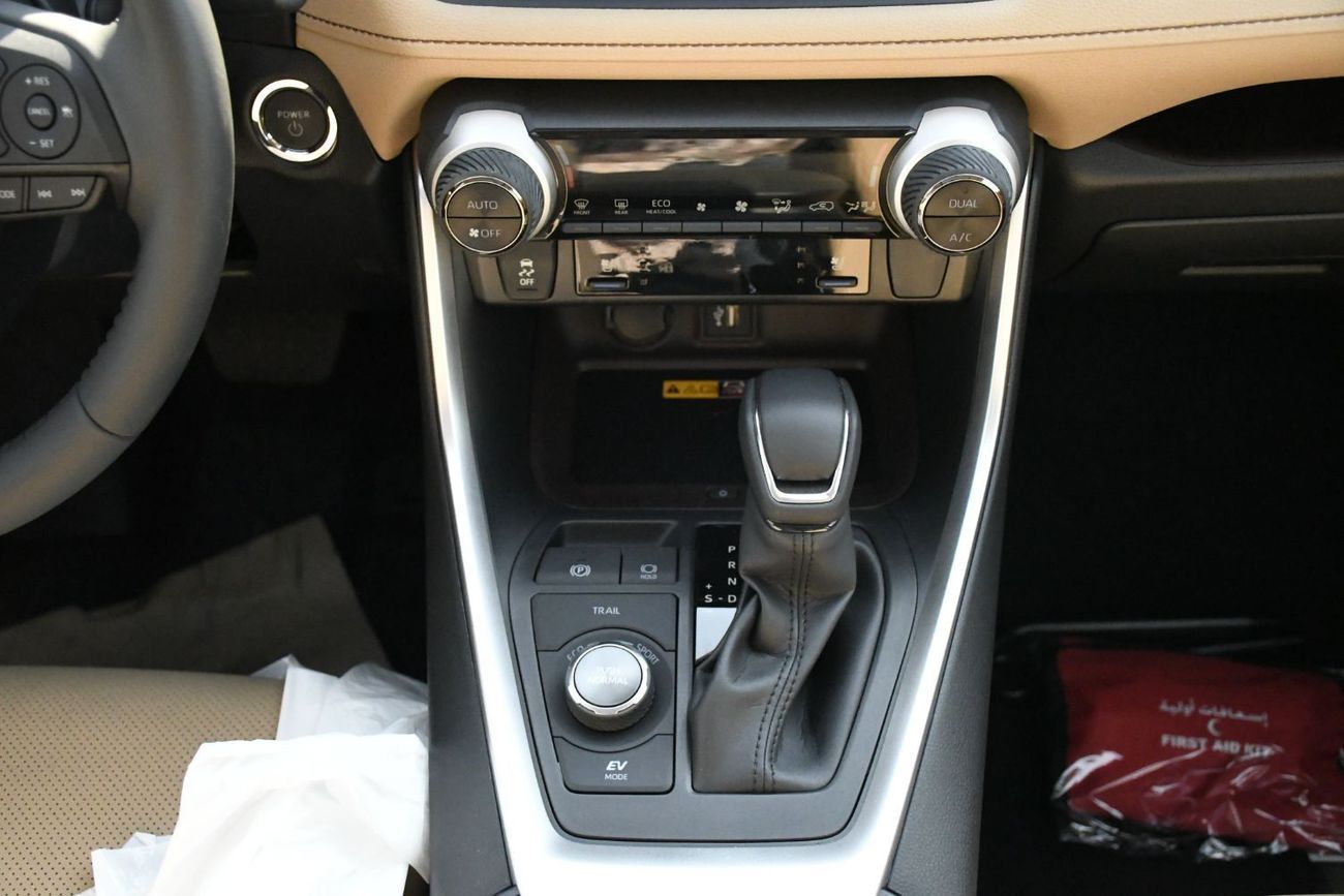 تويوتا راف ٤ 2.5L HEV Limited With Rader Full Option Saudi Spec (Ready Stock)