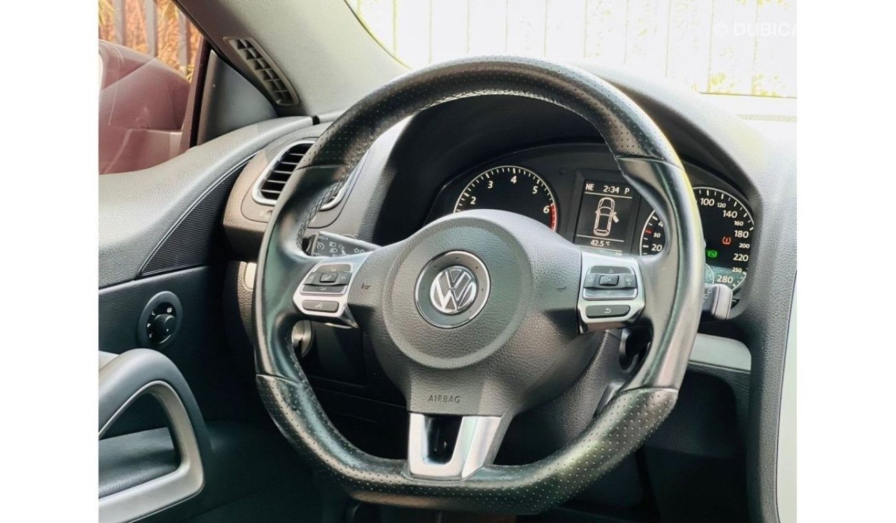 Volkswagen Scirocco Sport || Panoramic Sunroof || GCC || Well Maintained