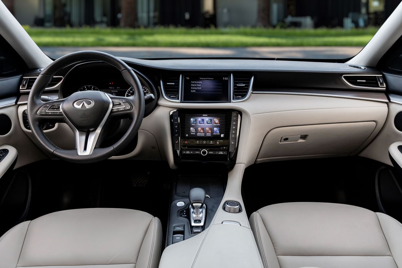 Infiniti QX50 QX50 Luxury | 2,057 P.M | 0% Downpayment | Agency Warranty + Service Contract