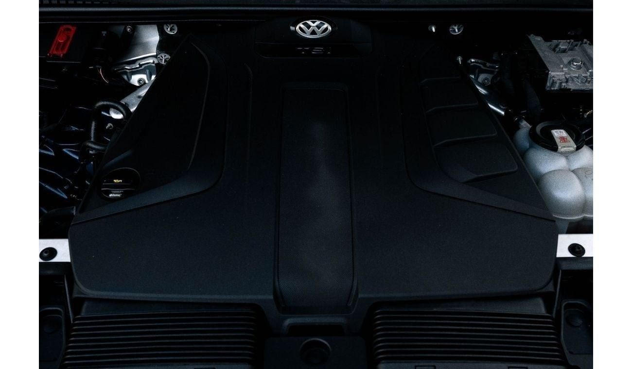 Volkswagen Touareg | 1,958 P.M  | 0% Downpayment | Magnificient Condition!