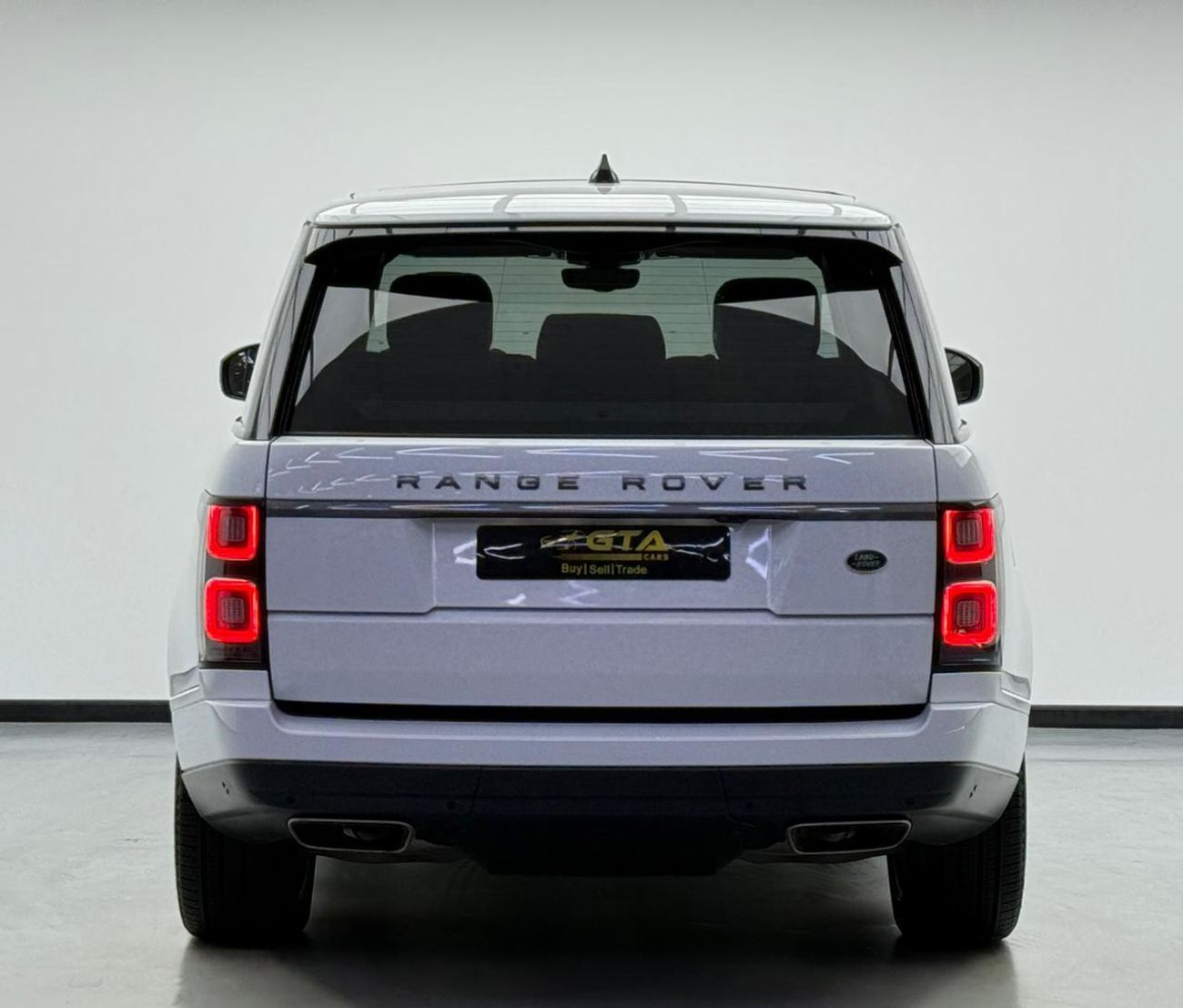 Land Rover Range Rover 2021 Range Rover Vogue V6, 2026 RR Warranty + Service Pack, Fully Loaded, Excellent Condition, GCC