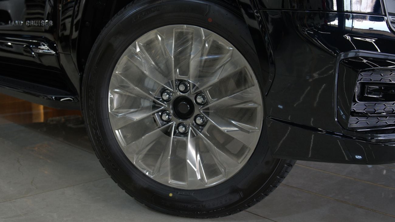 Toyota Land Cruiser GXR 3.5 L V6