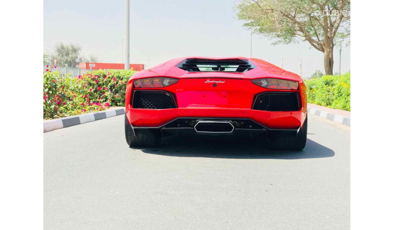 Lamborghini Aventador Lp_700