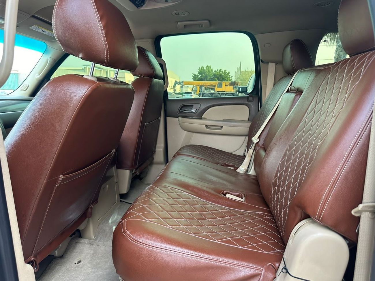 Chevrolet Suburban LS