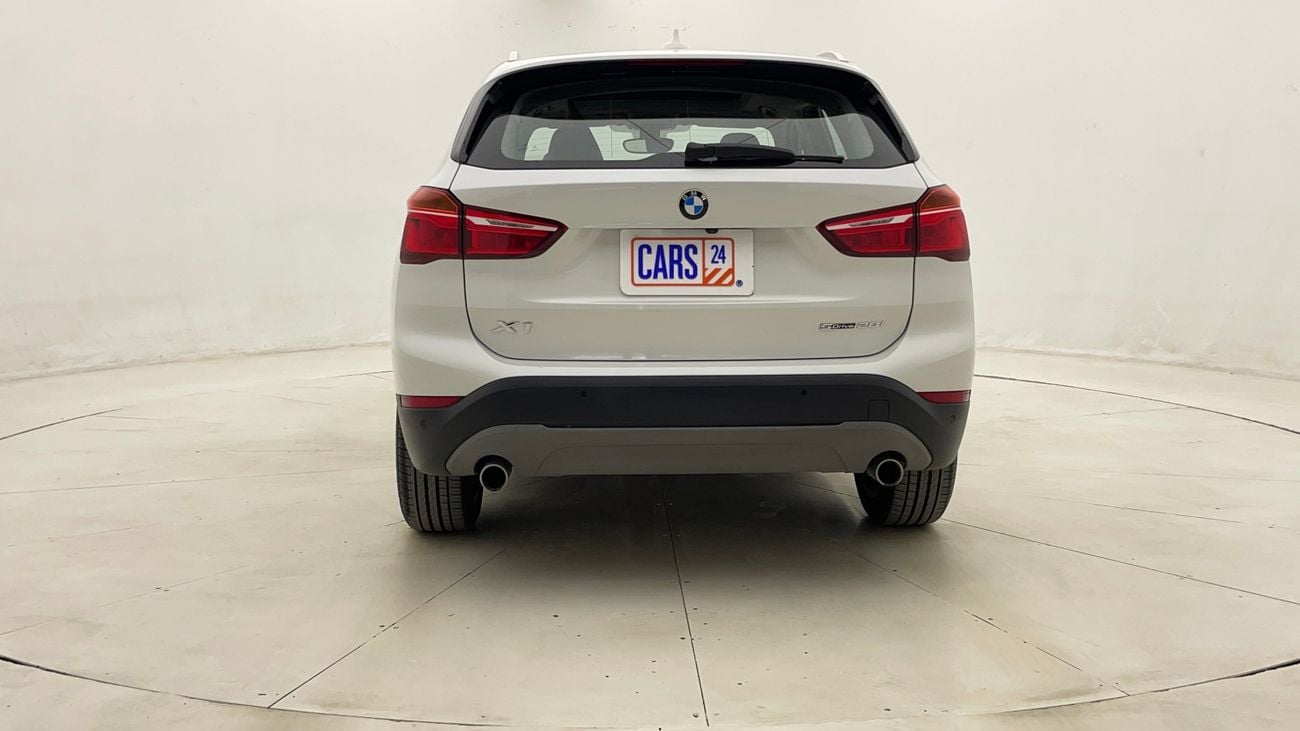 بي أم دبليو X1 SDRIVE 20I EXCLUSIVE 2 | بدون دفعة مقدمة | اختبار القيادة في المنزل