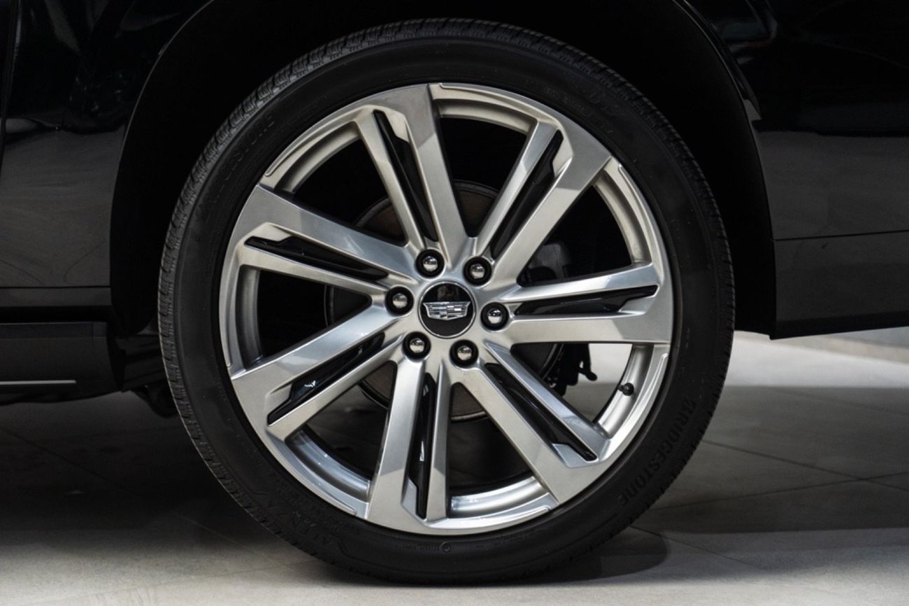 Cadillac Escalade Sport Platinum 6.2L AWD