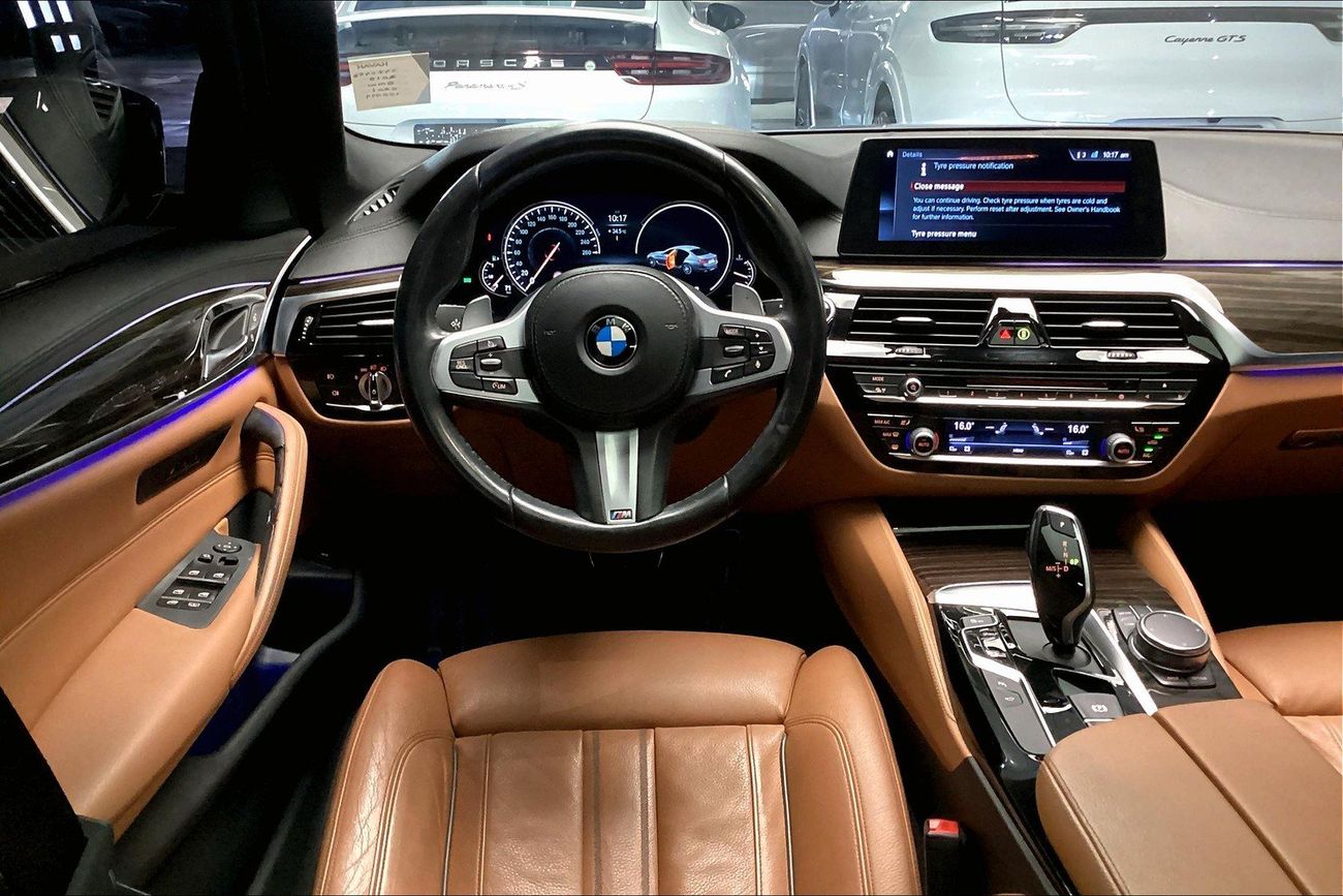 بي أم دبليو 520i M Sport | شامل الضمان | 0 ﺪﻔﻋﺓ ﺃﻮﻟﻯ