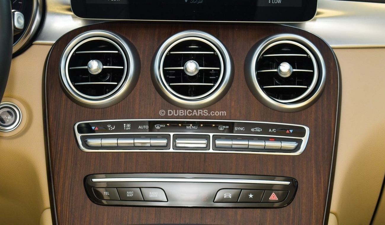 Mercedes-Benz GLC 300 4MATIC MERCEDES GLC300 AMG / 2022 / USA / Under Warranty