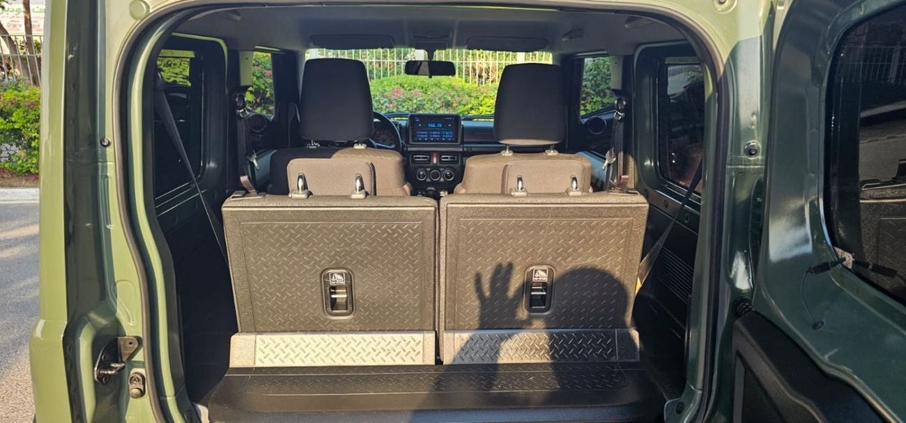 Suzuki Jimny GLX 1.5L (3-Doors)