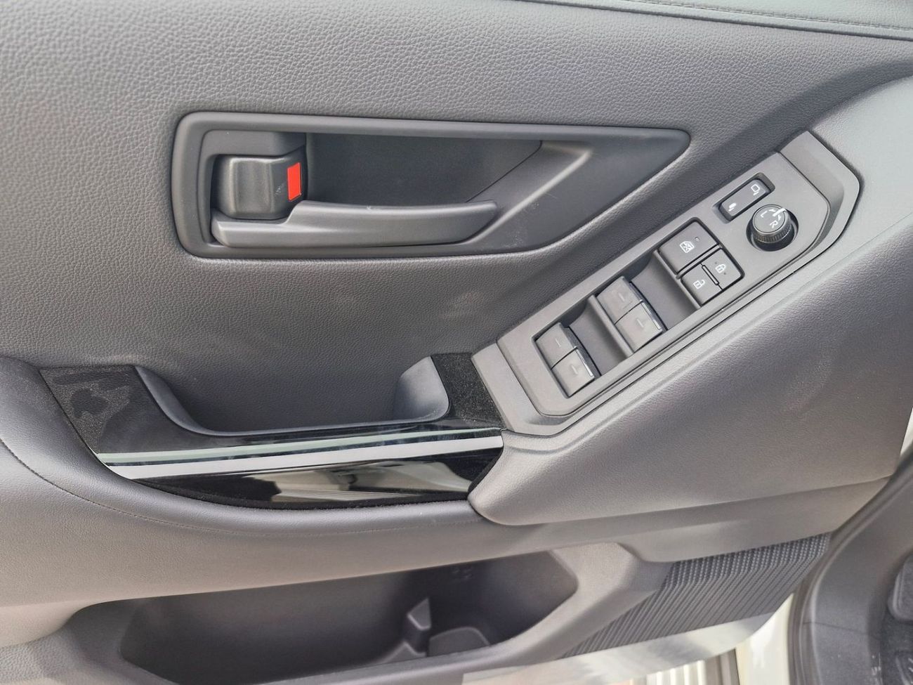 تويوتا لاند كروزر 2026 TOYOTA LC300 GX 4.0L BRAND NEW 0KM