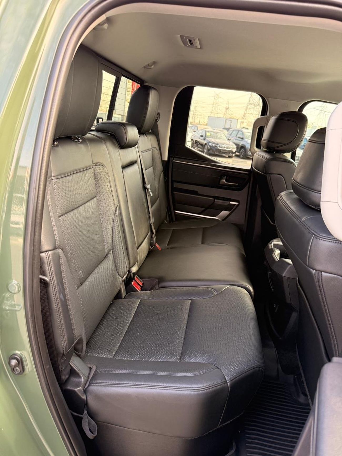 Toyota Tundra SR (NON GCC) SR5 Premium 360 camera full option 2022