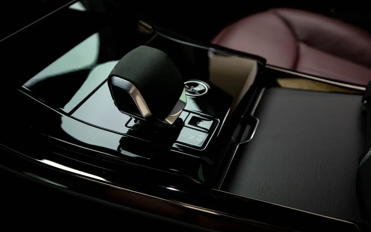 Land Rover Range Rover Sport Dynamic HSE P400 3.0L - GCC Spec - With Warranty and Service Contract