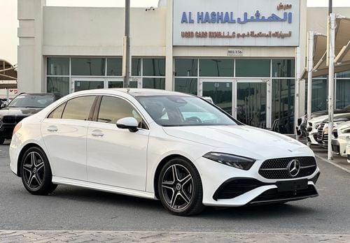 Mercedes-Benz A 200 Premium + 1.4L