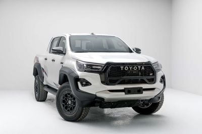 Toyota Hilux GR SPORT 4.0L - Platinum White Inside Black | Export Only